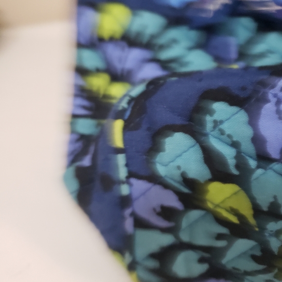 Vera Bradley Tote Purse - Picture 2 of 8